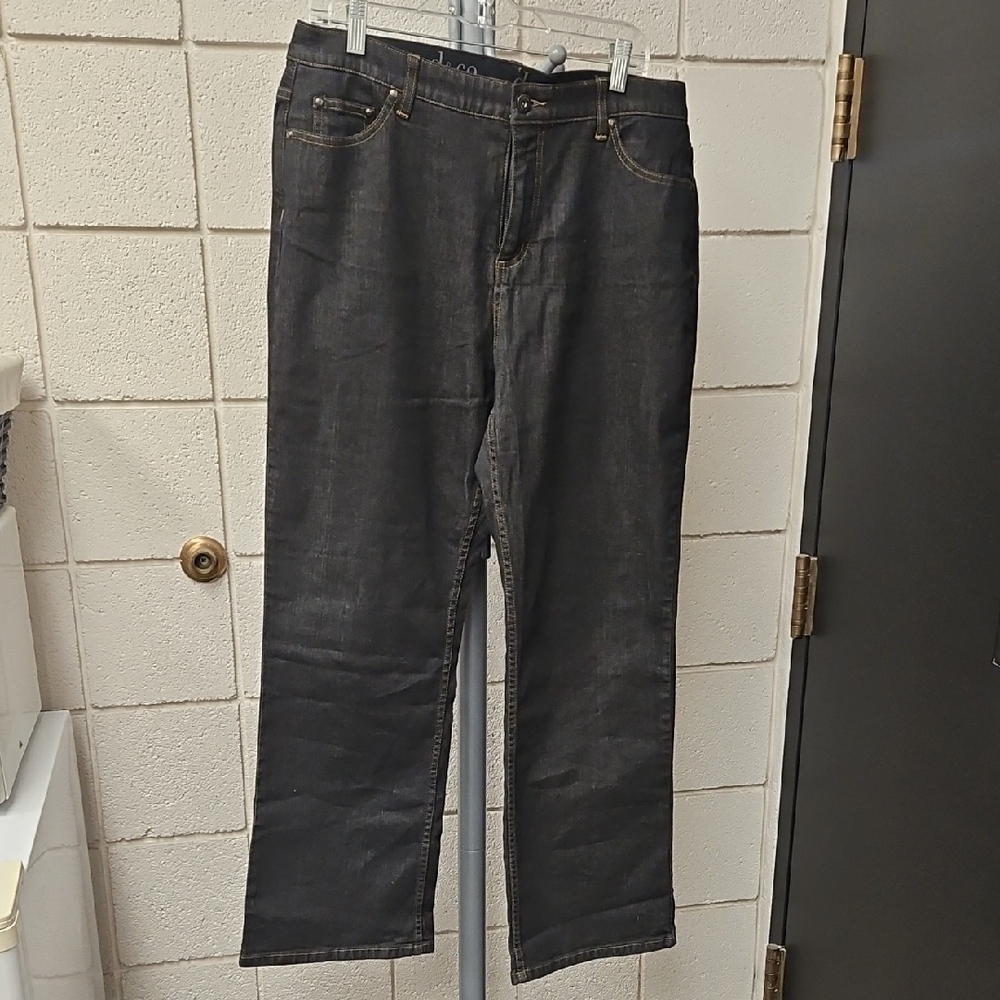 Ladies Denim and Co  Black Jeans